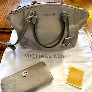 Michael Kors Leather Bag and Wallet